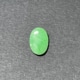 jade vert en cabochon ovale